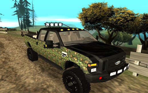 Ford F-250 Realtree Camo Lifted