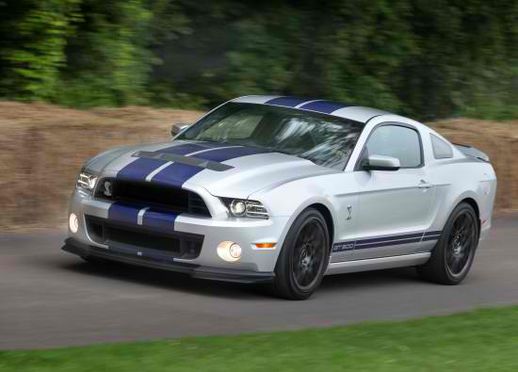 V8 Sound: Ford Mustang Shelby GT500