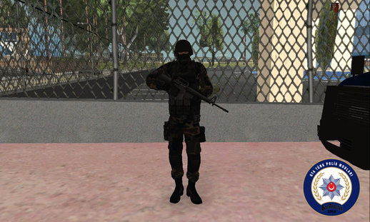 Turkish SWAT team member-3-old camouflague
