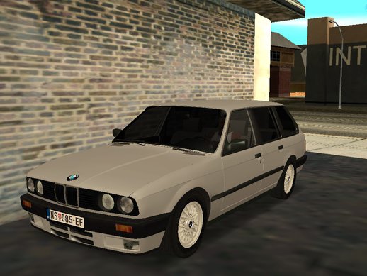 BMW 325i E30 Touring