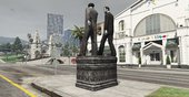 Monument Thomas & Paulie