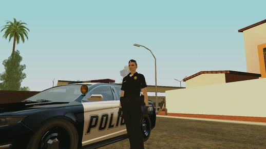 GTA Online Female Random Skin #3  C.R.A.S.H officer