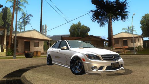 2010 Mercedes Benz C63 AMG JDM Style