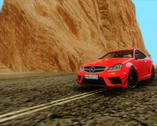 Mercedes-Benz C63 AMG Black Series 2012