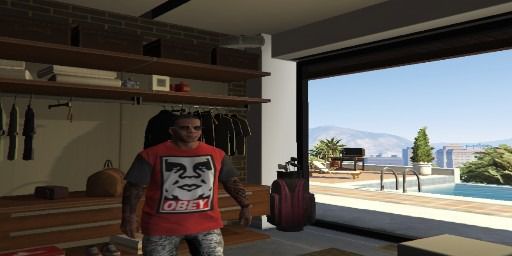 Obey T-shirt - realistic