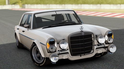 Mercedes-Benz 300 SEL 6.8 AMG W109