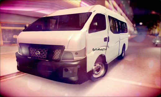 Nissan NV350 Urvan 2015