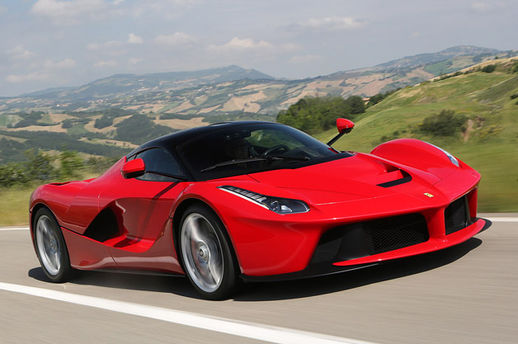 V12 Sound: Ferrari LaFerrari
