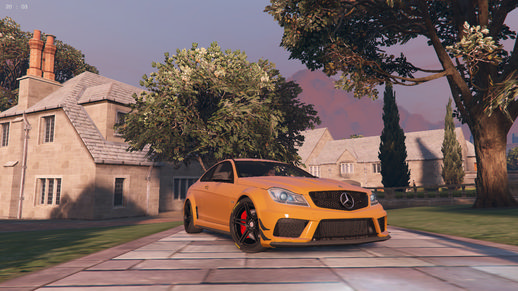 Mercedes-Benz C63 AMG Black Series