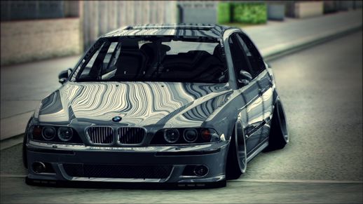 BMW M5 E39