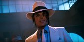 Michael Jackson - Smooth Criminal [Celebrities]