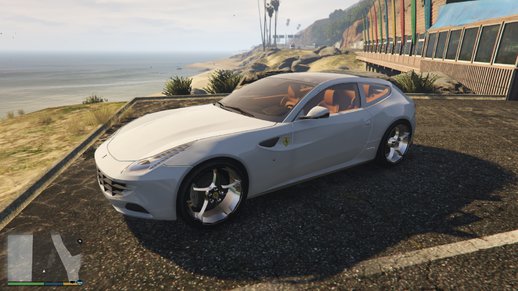 Ferrari FF model 2015 with sunroof