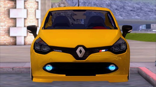 Renault Clio 4 HüFarkı