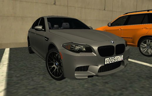BMW M5 F10 2012 