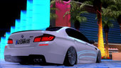 BMW M5 F10 