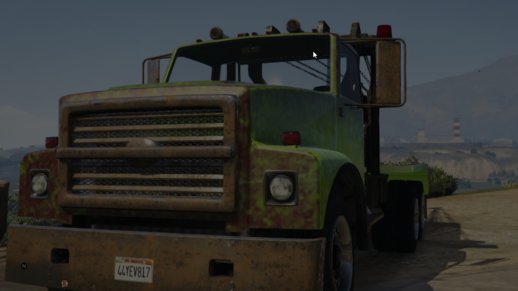 Green Tow Truck