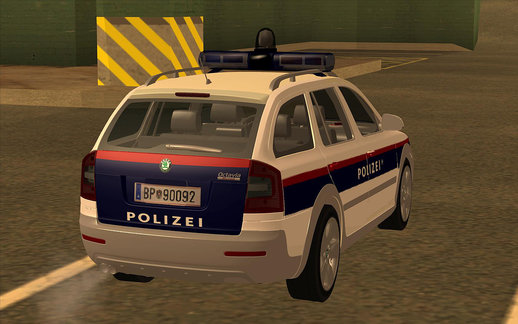 Skoda Oktavia Polizei Austria