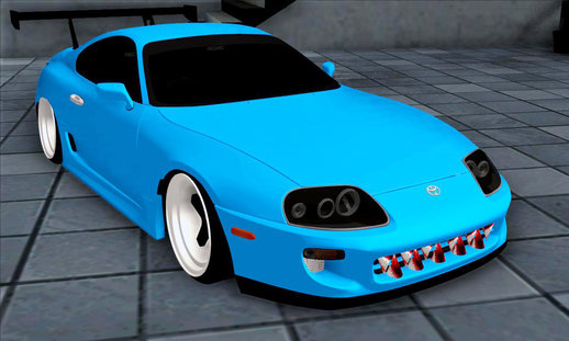 Saldırgan Toyota Supra Stance