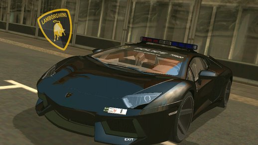 Lamborghini Aventador Dubai Police