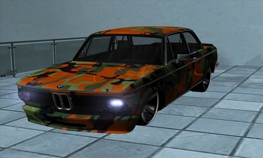 BMW 2oo2 SsSnake