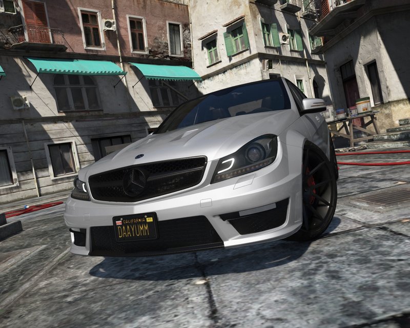 GTA 5 2013 Mercedes-AMG C63 (W204) Facelift [Add-On, Black Series, Brabus