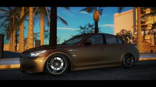 BMW M5 E60