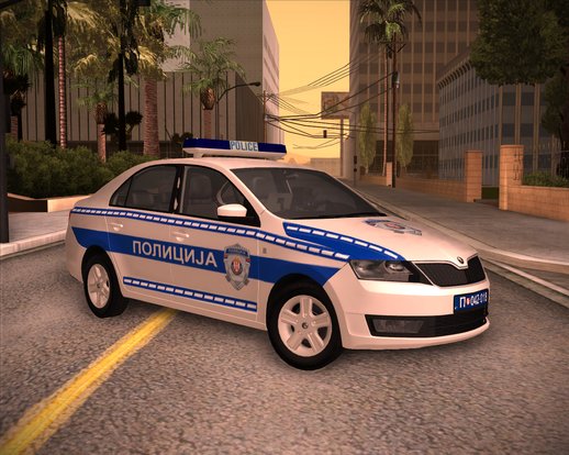 Škoda Rapid Policija