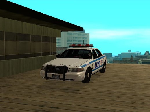 Ford Crown Victoria LCPD SA Style Lowpoly