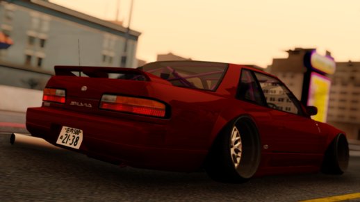 Nissan Silvia S13