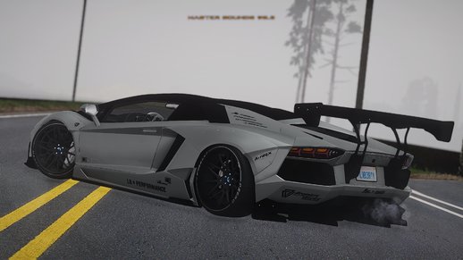 Lamborghini Aventador LP700-4 Roadster Liberty Walk