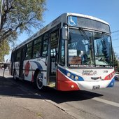 Metalpar Iguazu MB OH1618L - Linea 182