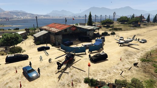 McKenzie Hangar Drug Bust [Menyoo] V1.0