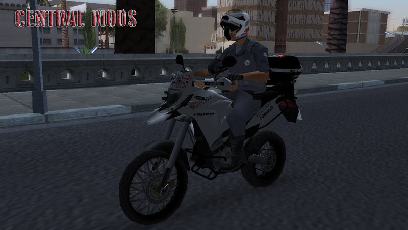 XRE 300 para GTA 4