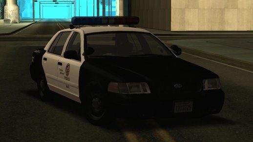 2000 Ford CVPI LAPD_PMF