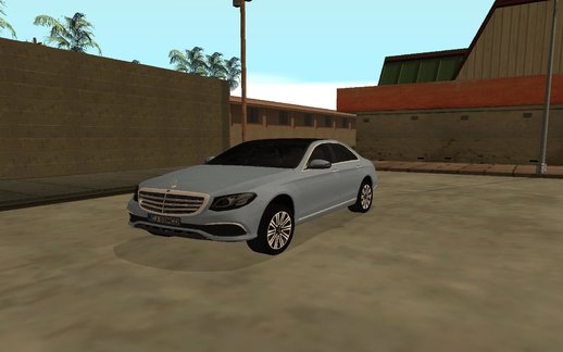 Mercedes Benz E Class 2016 Romania Plates (PC AND MOBILE)