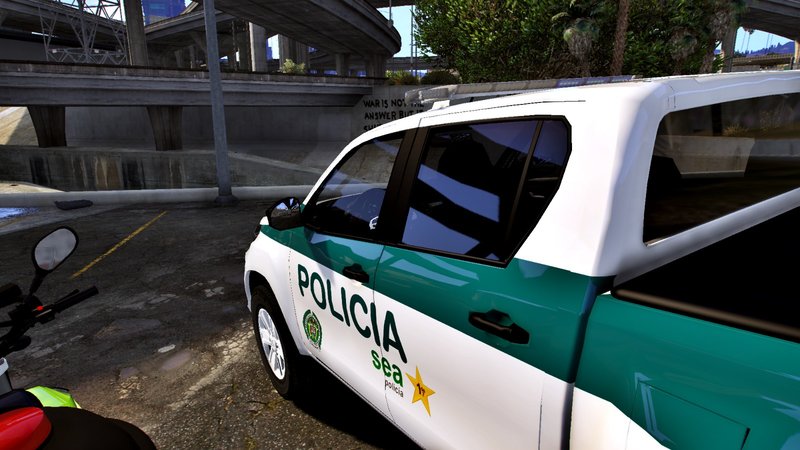 GTA 5 Colombia National Police Patrol (ELS) - Camioneta Policia Nacional  Colombia 2019 Toyota Hilux: Mods Colombia GTA V Mod 