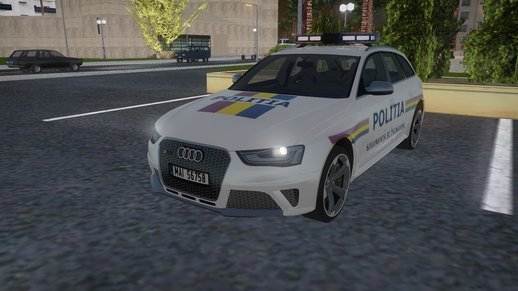 Audi RS4 Politia