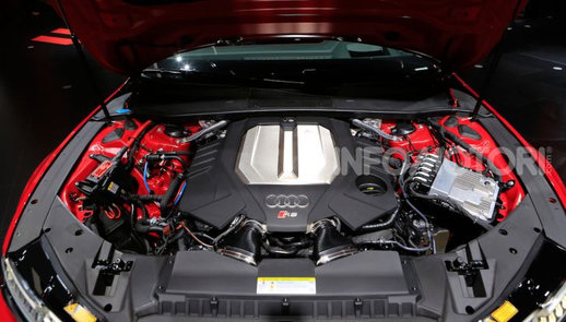 Audi RS7 Engine Sound [FiveM]