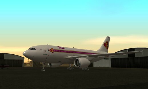 Airbus A310-304 Thai Airways International
