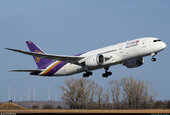 Thai Airways Boeing 787-8 HS-TQA