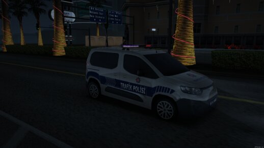 LowPoly Fiat Doblo (2023) Asayiş Polisi Modu